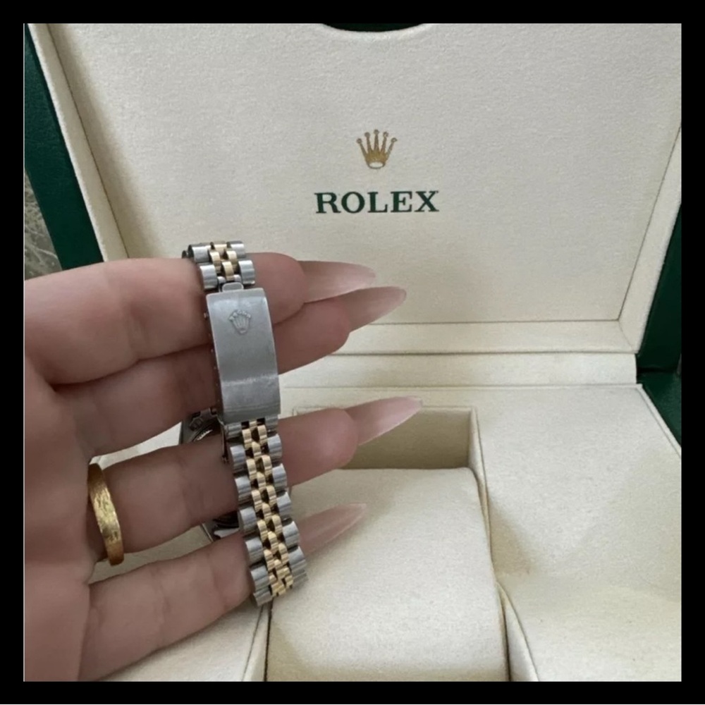 Rolex Women's Watch with Green Dial and Two-Tone Band - Picture 3 of 6